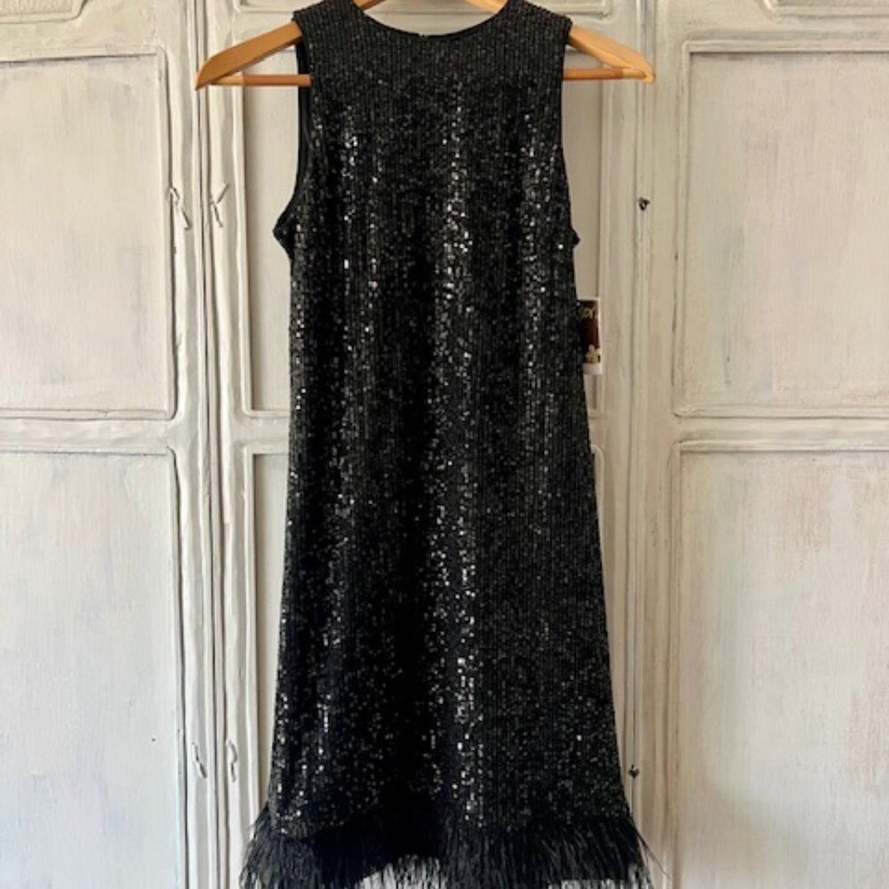 Taylor Sleeveless Sequined Feather Trim Mock Neck Mini Cocktail Dress NWT Size 6